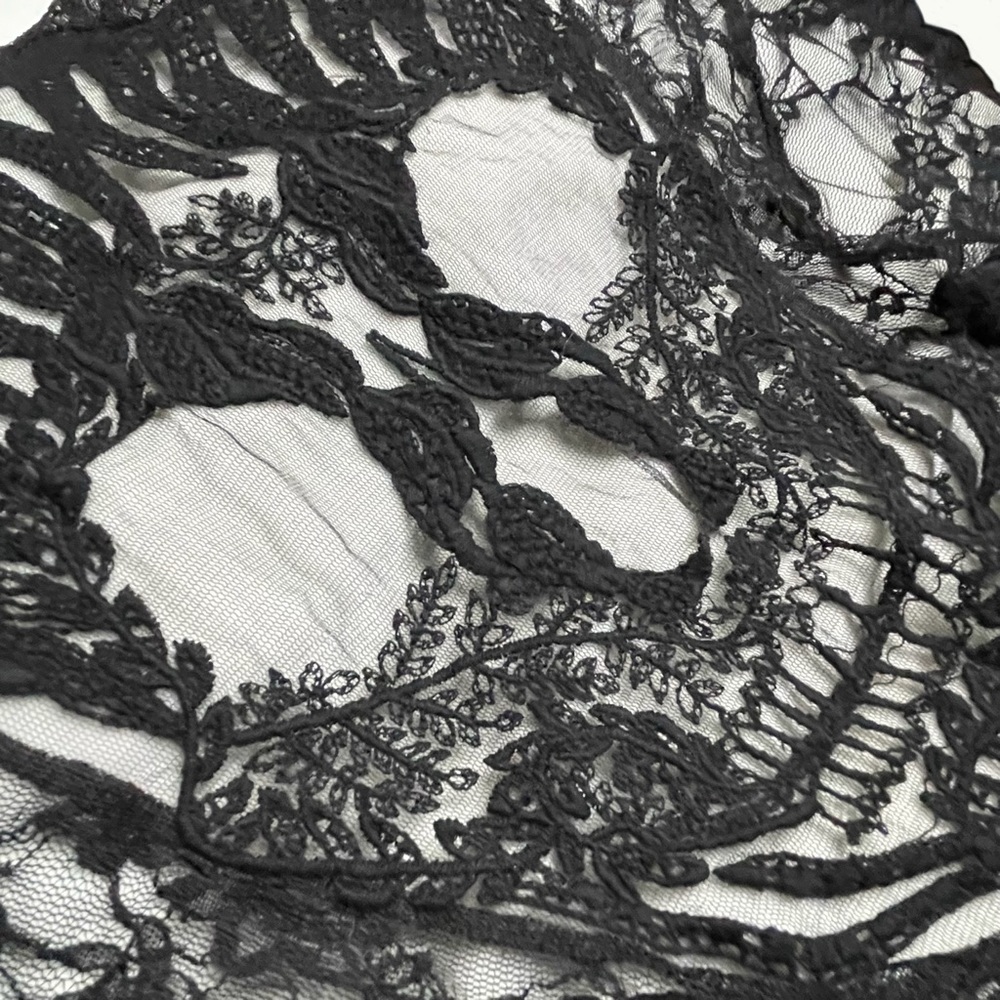 Blackheart~ 💀🖤Mesh Lace Top🖤💀